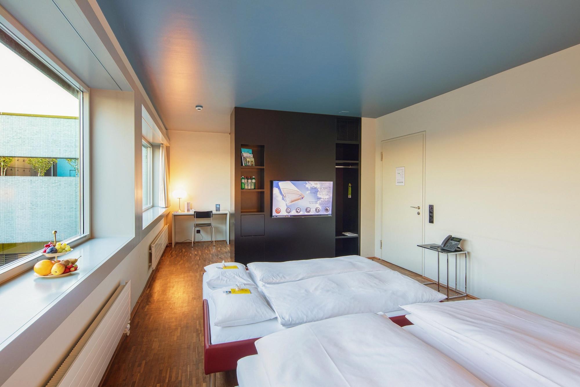 Dasbreitehotel Am Rhein Basel Eksteriør bilde