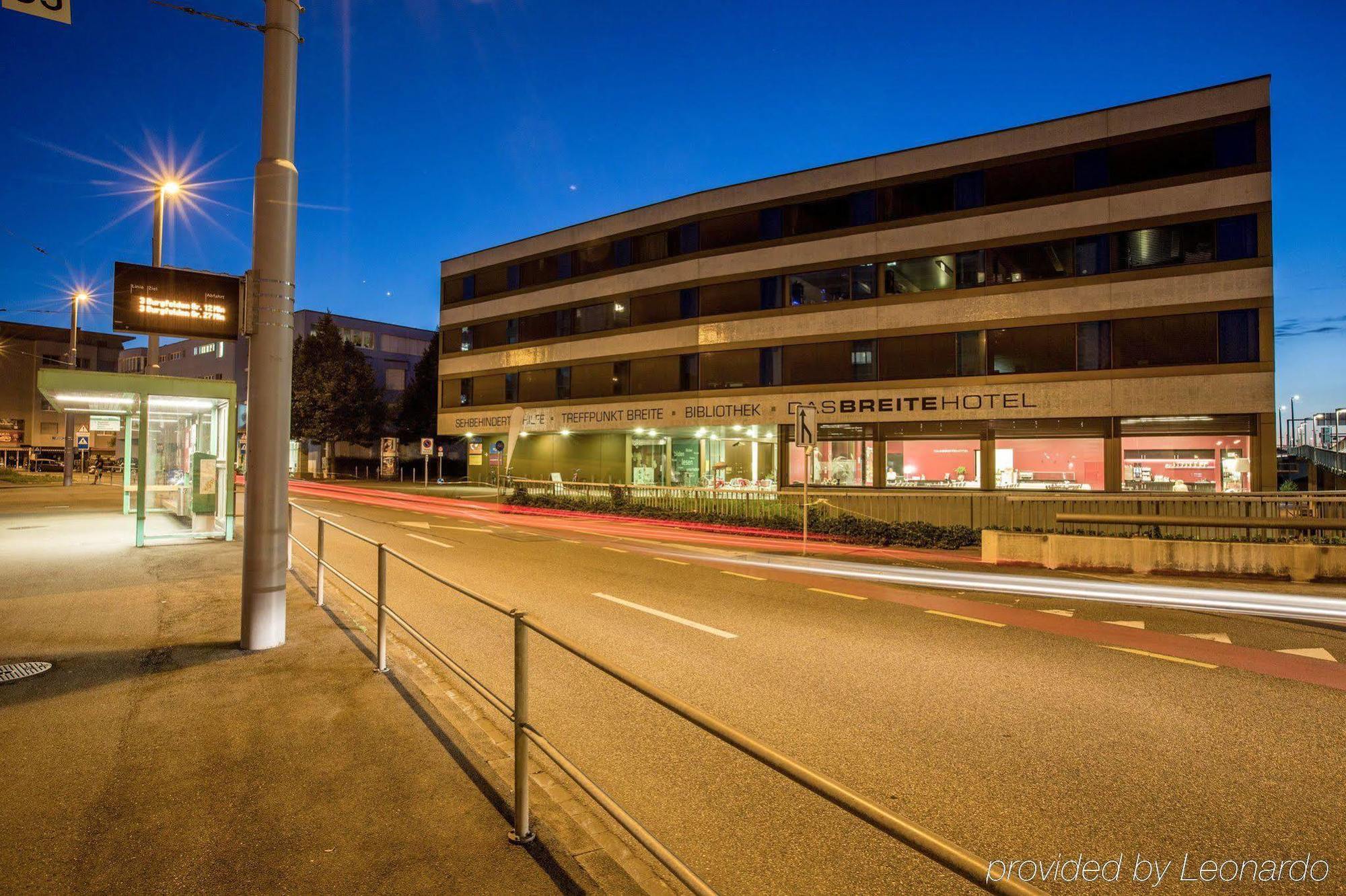 Dasbreitehotel Am Rhein Basel Eksteriør bilde