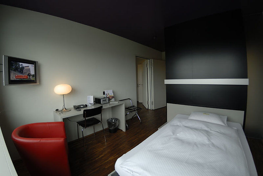 Dasbreitehotel Am Rhein Basel Eksteriør bilde
