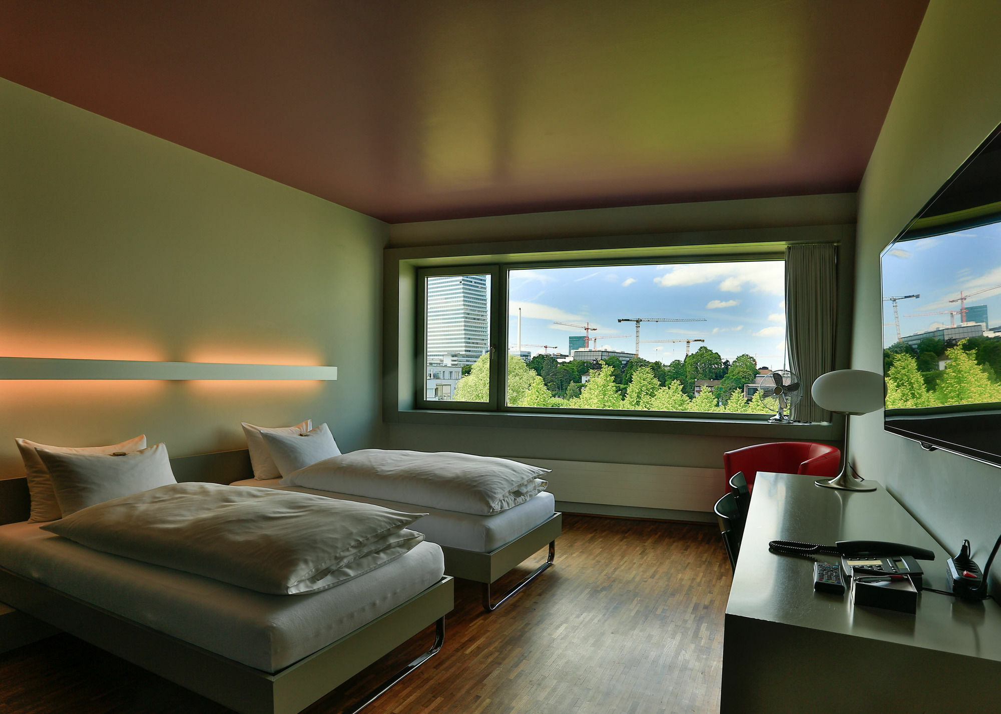 Dasbreitehotel Am Rhein Basel Eksteriør bilde