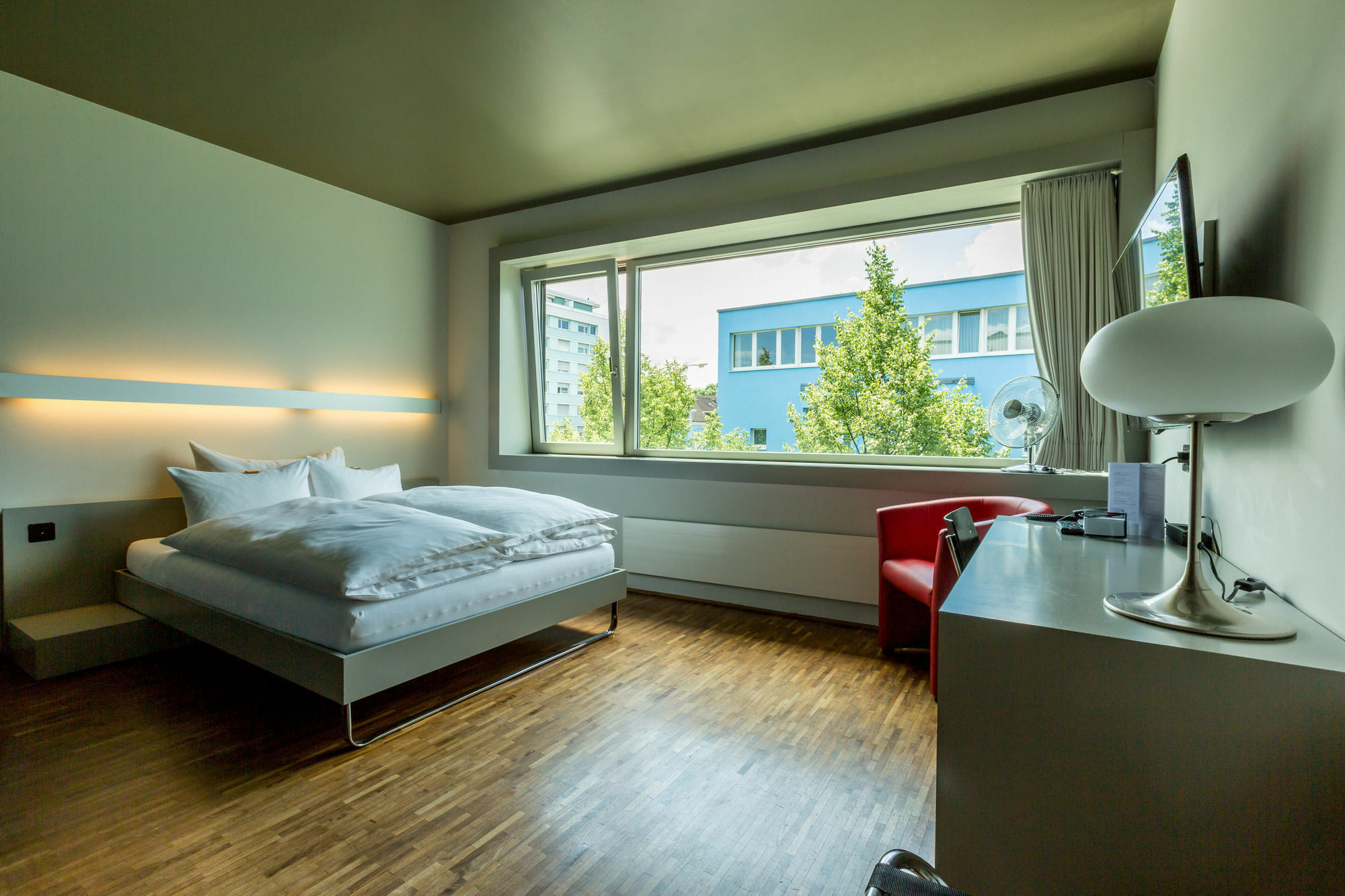 Dasbreitehotel Am Rhein Basel Eksteriør bilde